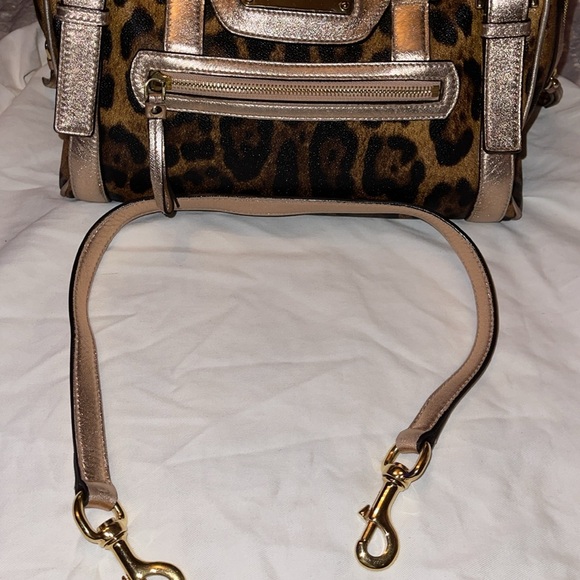 Dolce Cabanna preloved excellent condition bag has a strap leopard print. - Picture 14 of 16